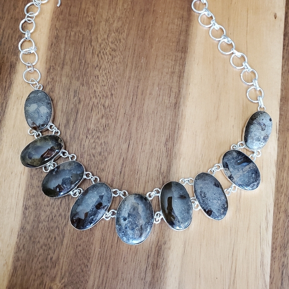 New Amazing Oversized Rock Fossil Silver Statement Necklace. - Picture 9 of 16